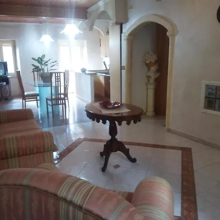 בית נופש Casa Aurelia 6 Posti Letto *
